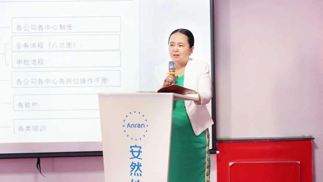 企业项目合作方高管合影